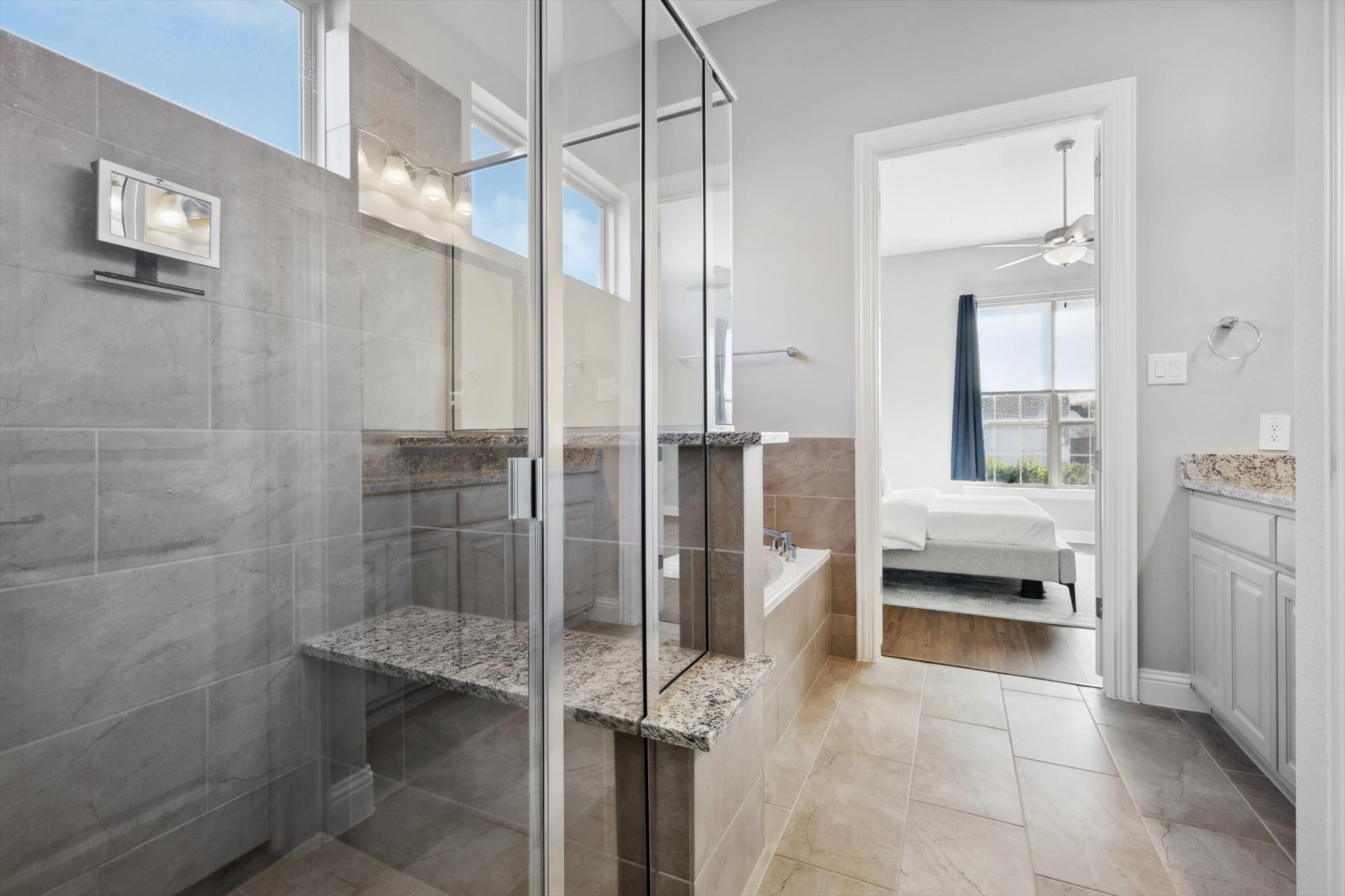 727 Waterbrook Parkway