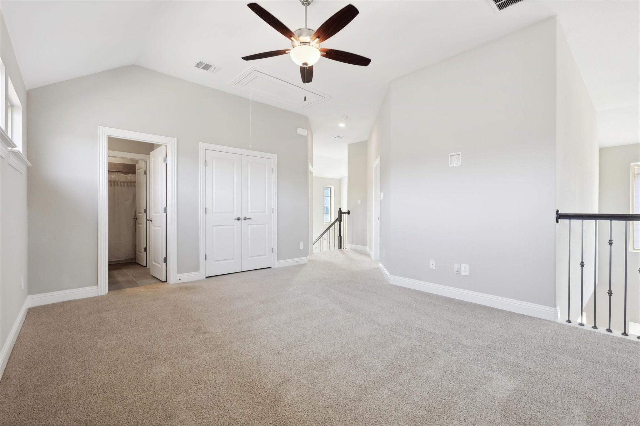 727 Waterbrook Parkway