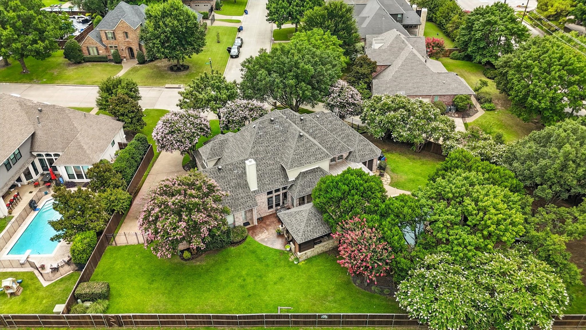1100 Fontaine Drive
