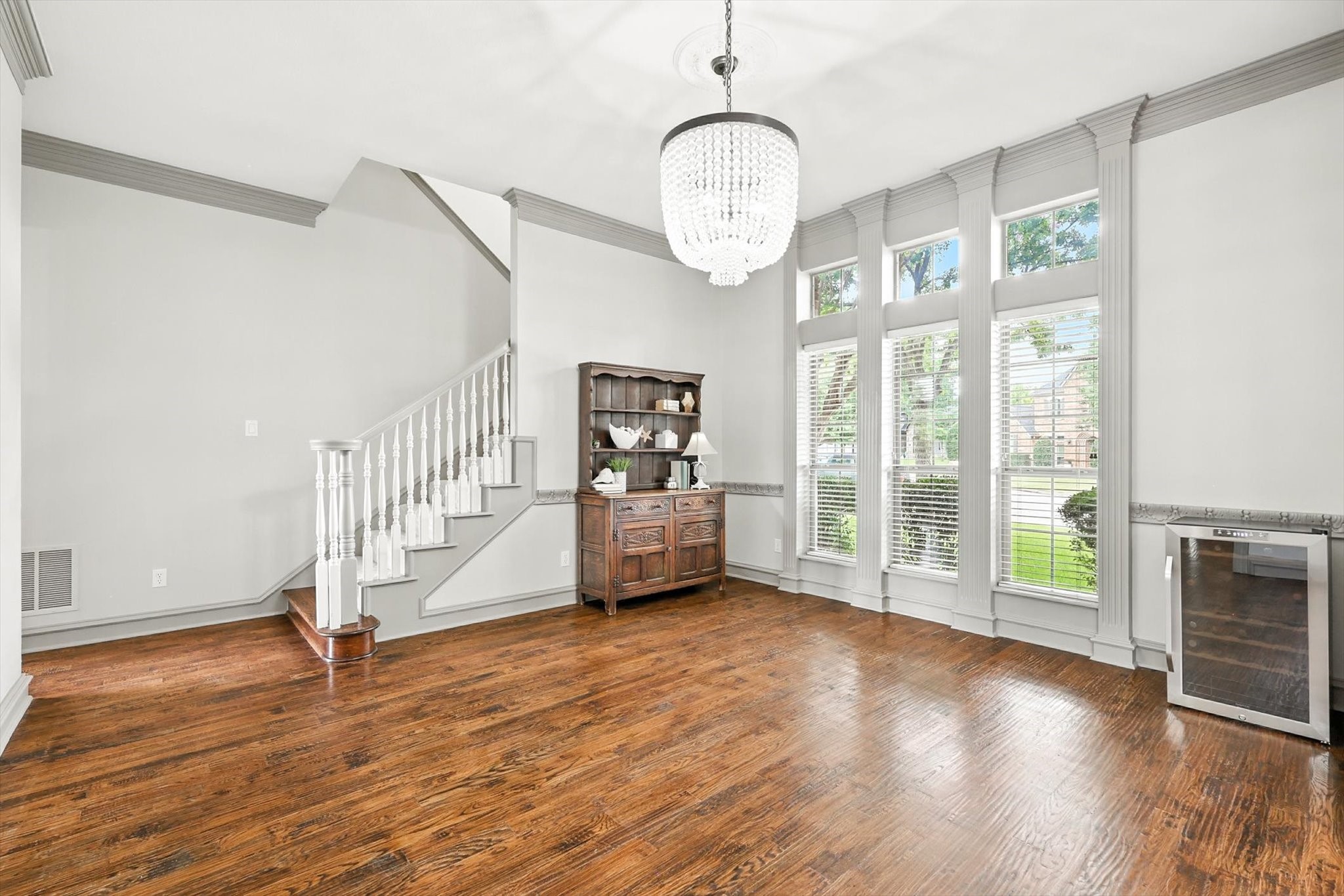 1100 Fontaine Drive
