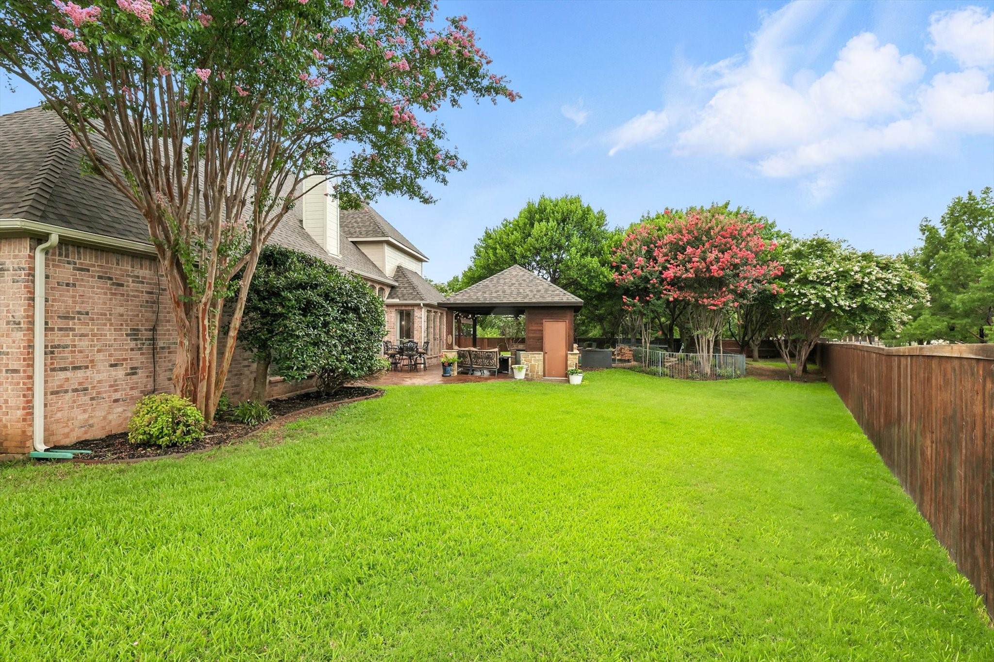 1100 Fontaine Drive