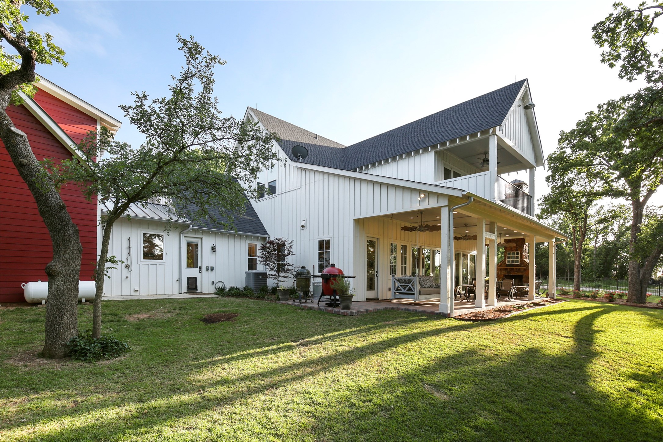 901 Thornridge Circle