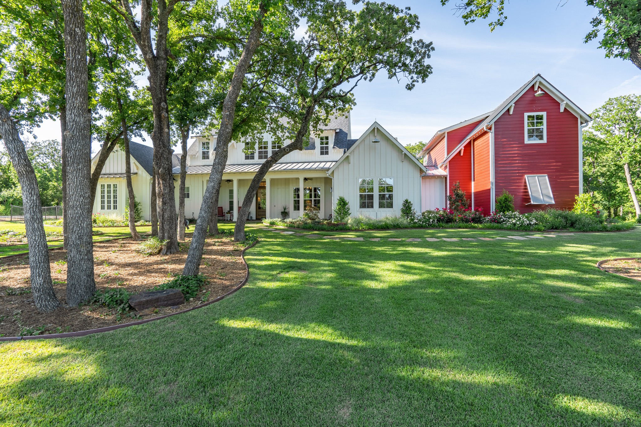 901 Thornridge Circle