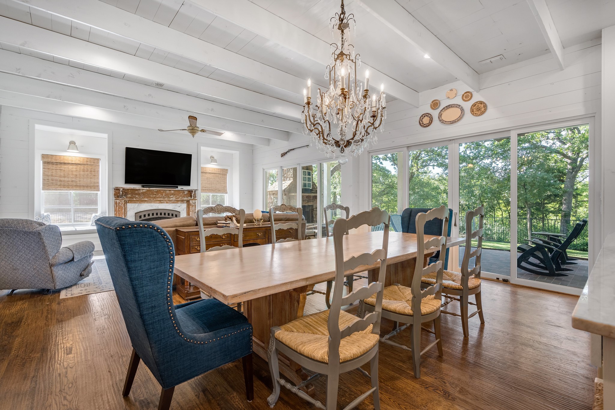 901 Thornridge Circle