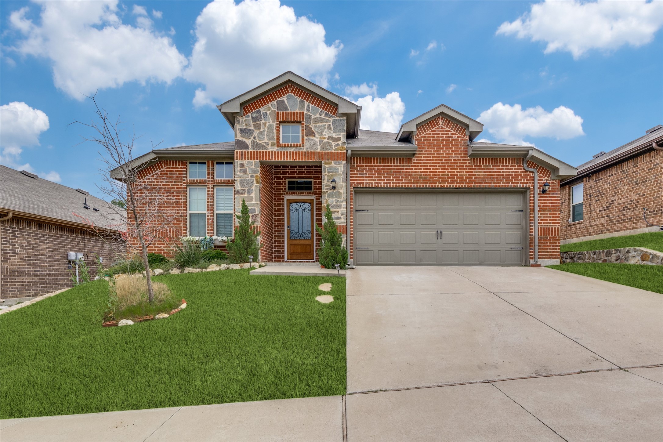 10832 Live Oak Creek Drive