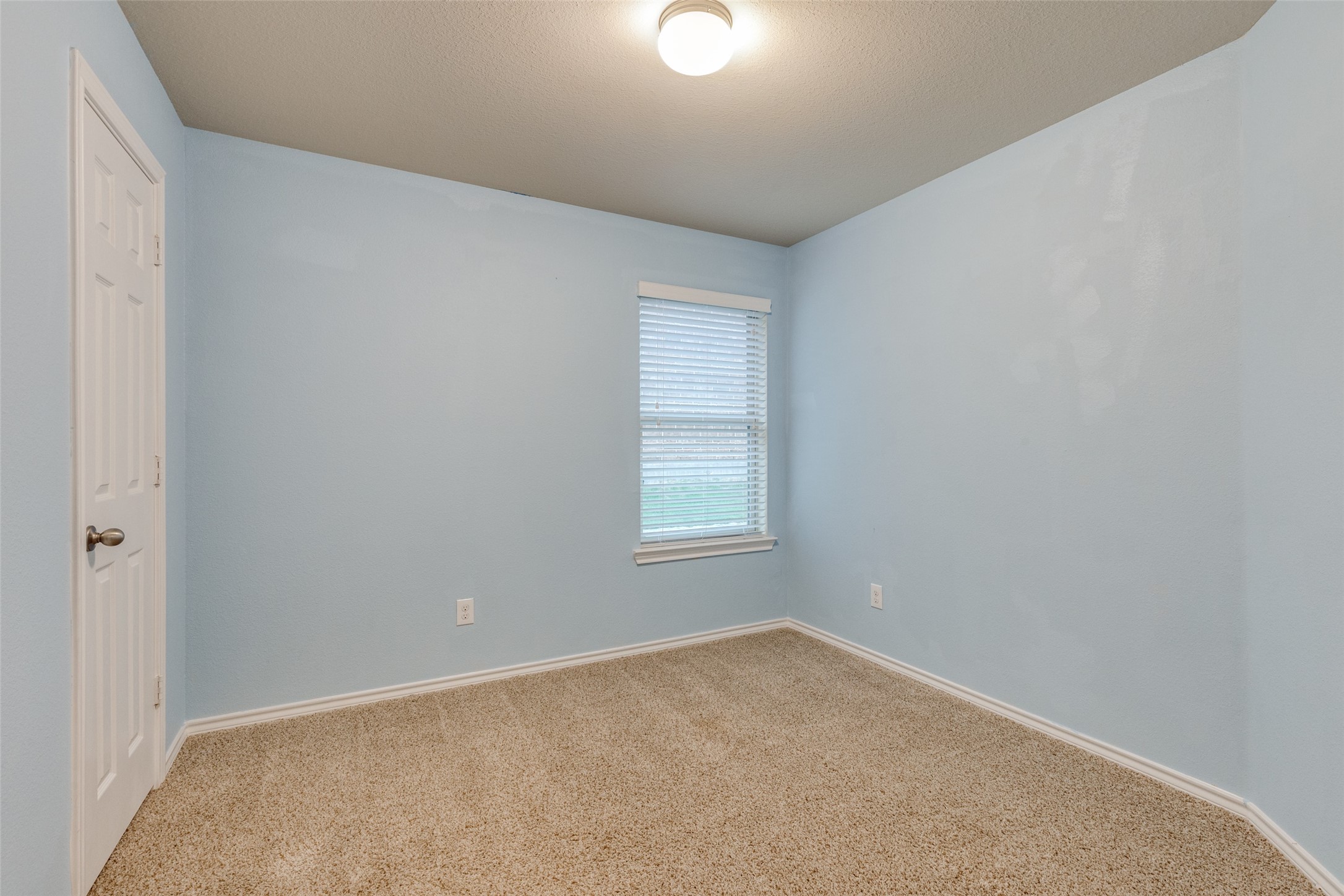 10832 Live Oak Creek Drive