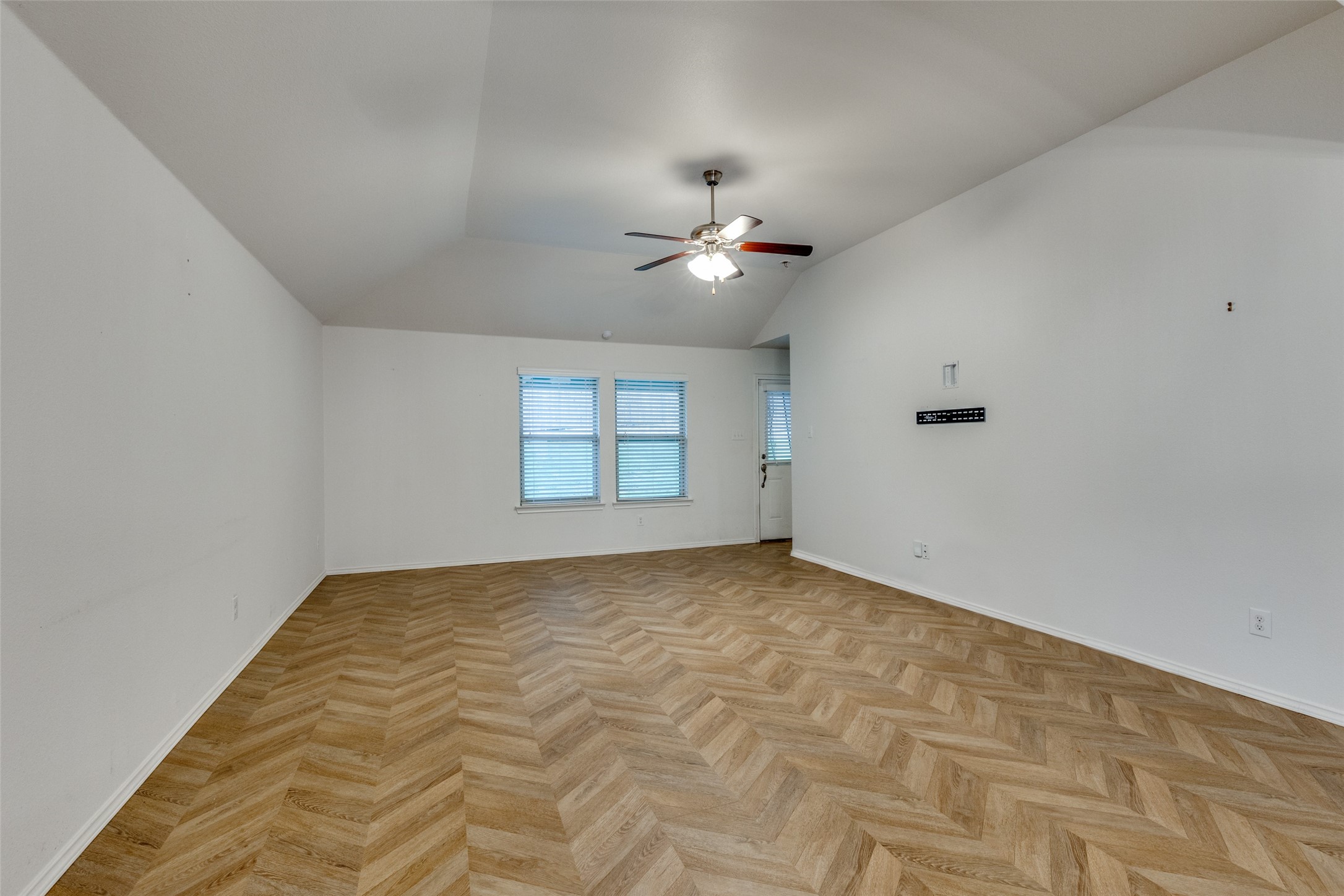 10832 Live Oak Creek Drive