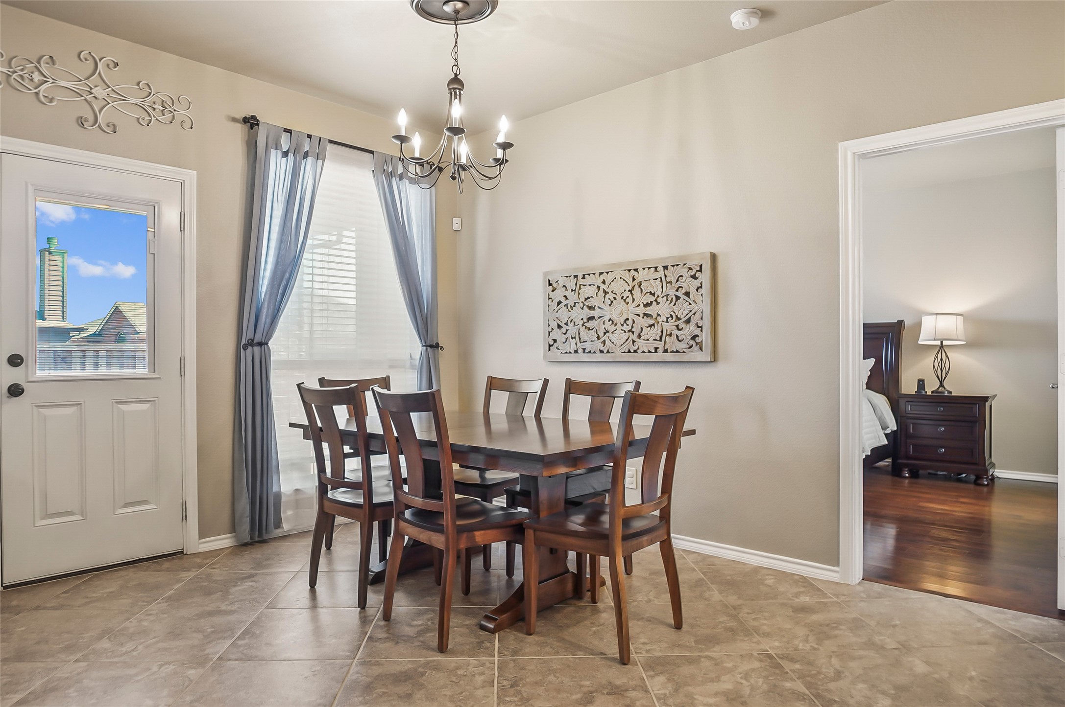 4521 Remuda Lane