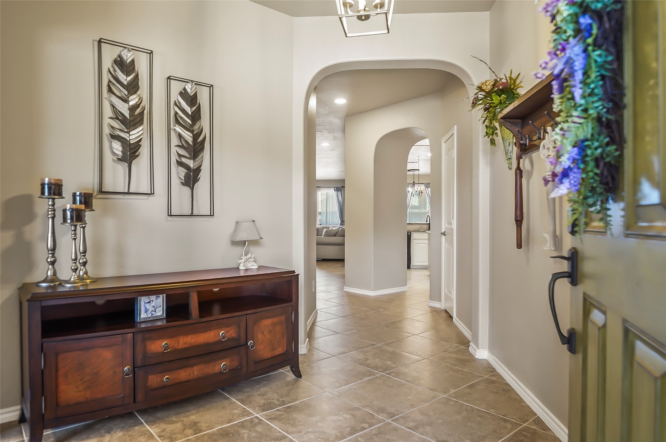 4521 Remuda Lane
