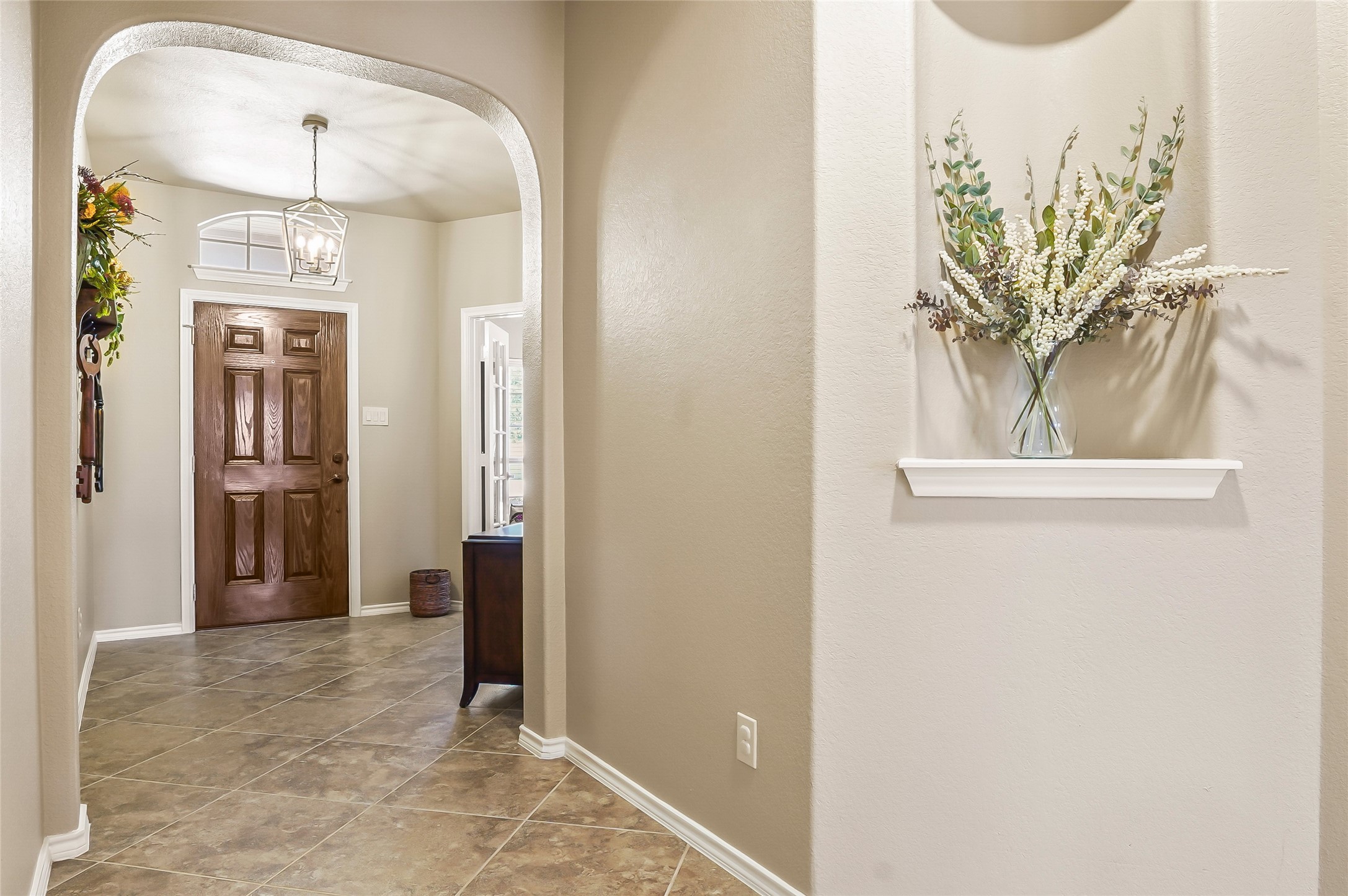 4521 Remuda Lane