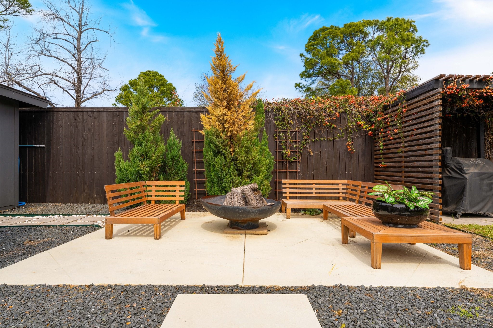 709 Pennsylvania Drive