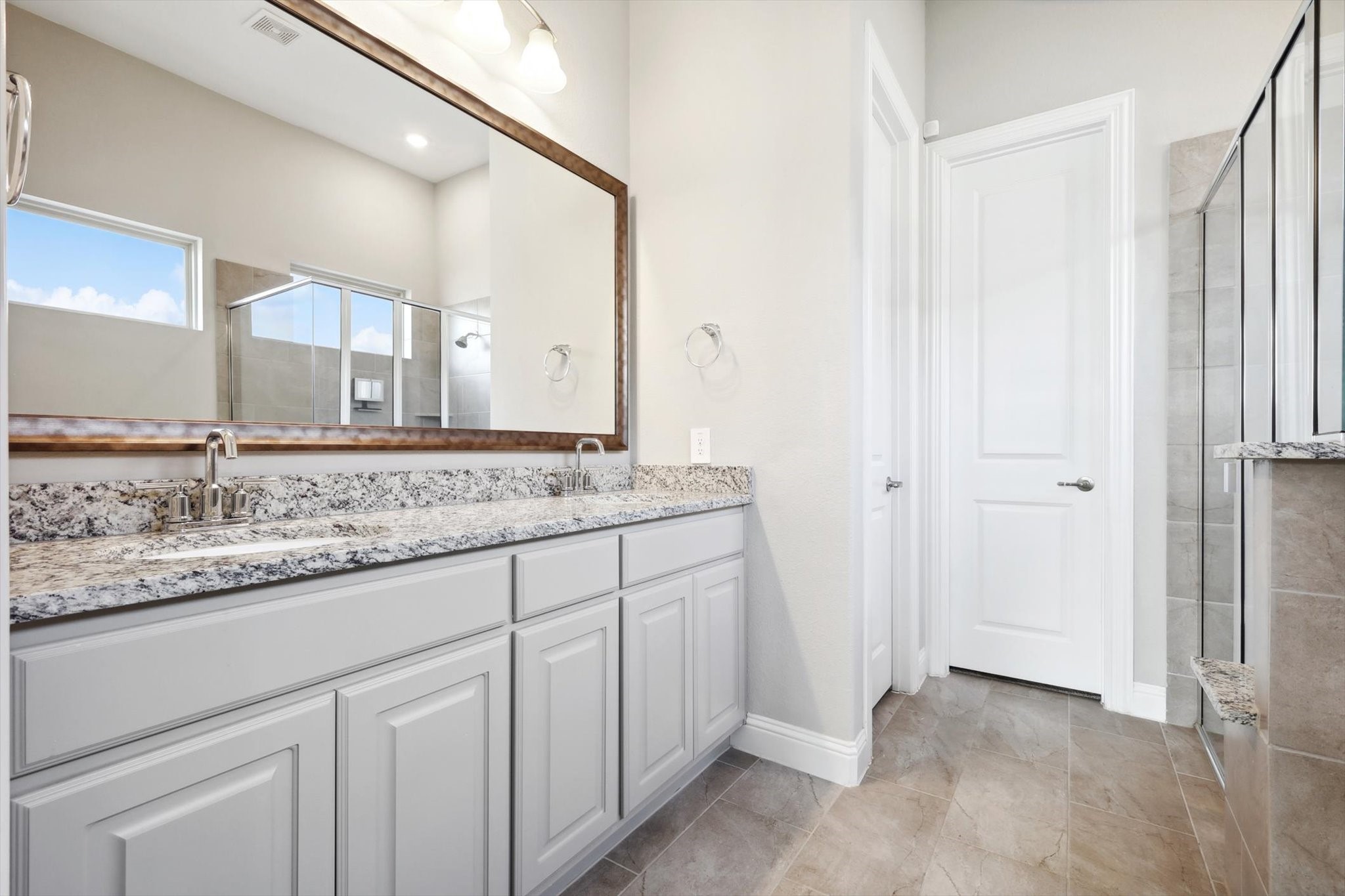 727 Waterbrook Parkway
