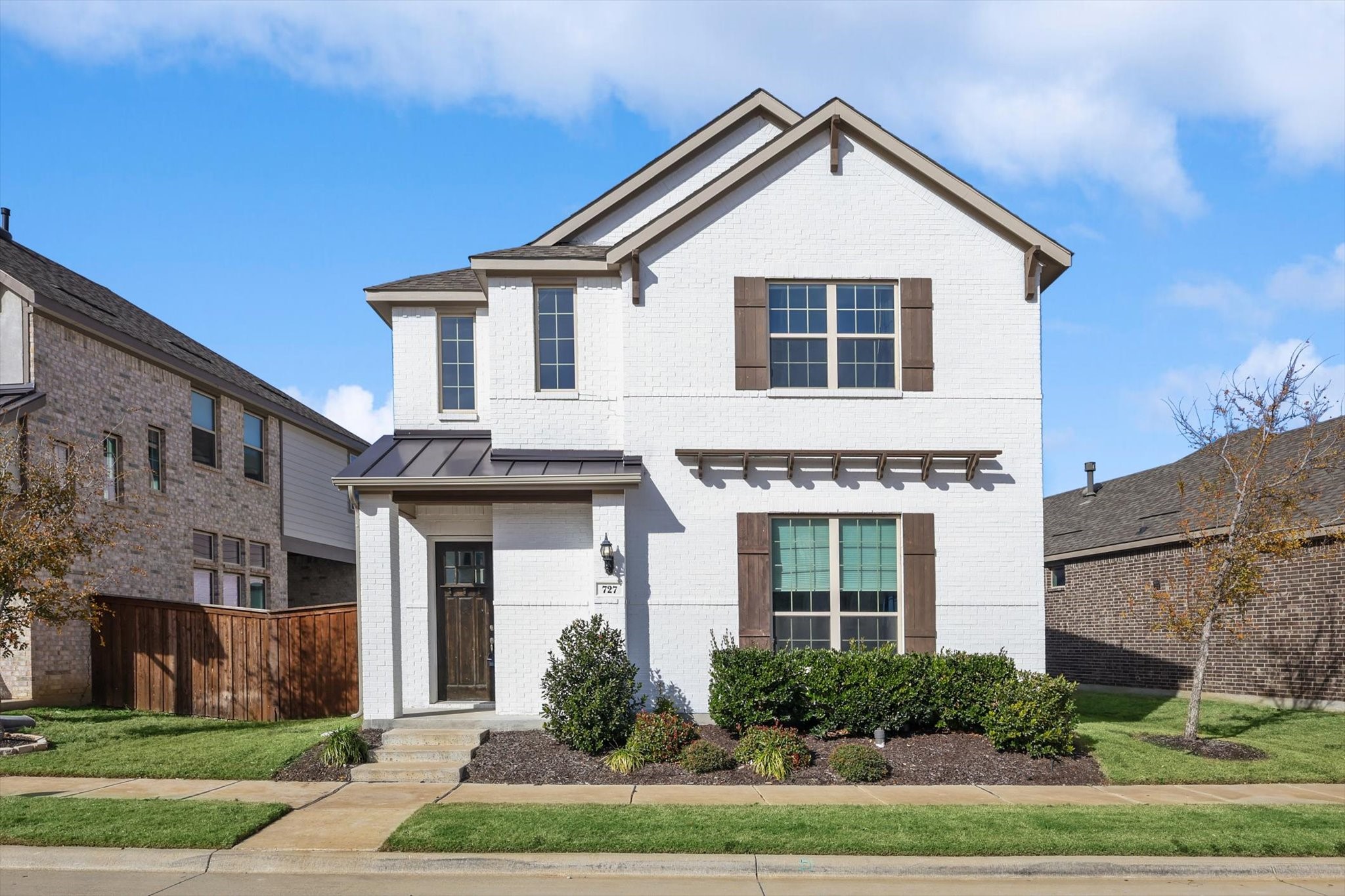 727 Waterbrook Parkway