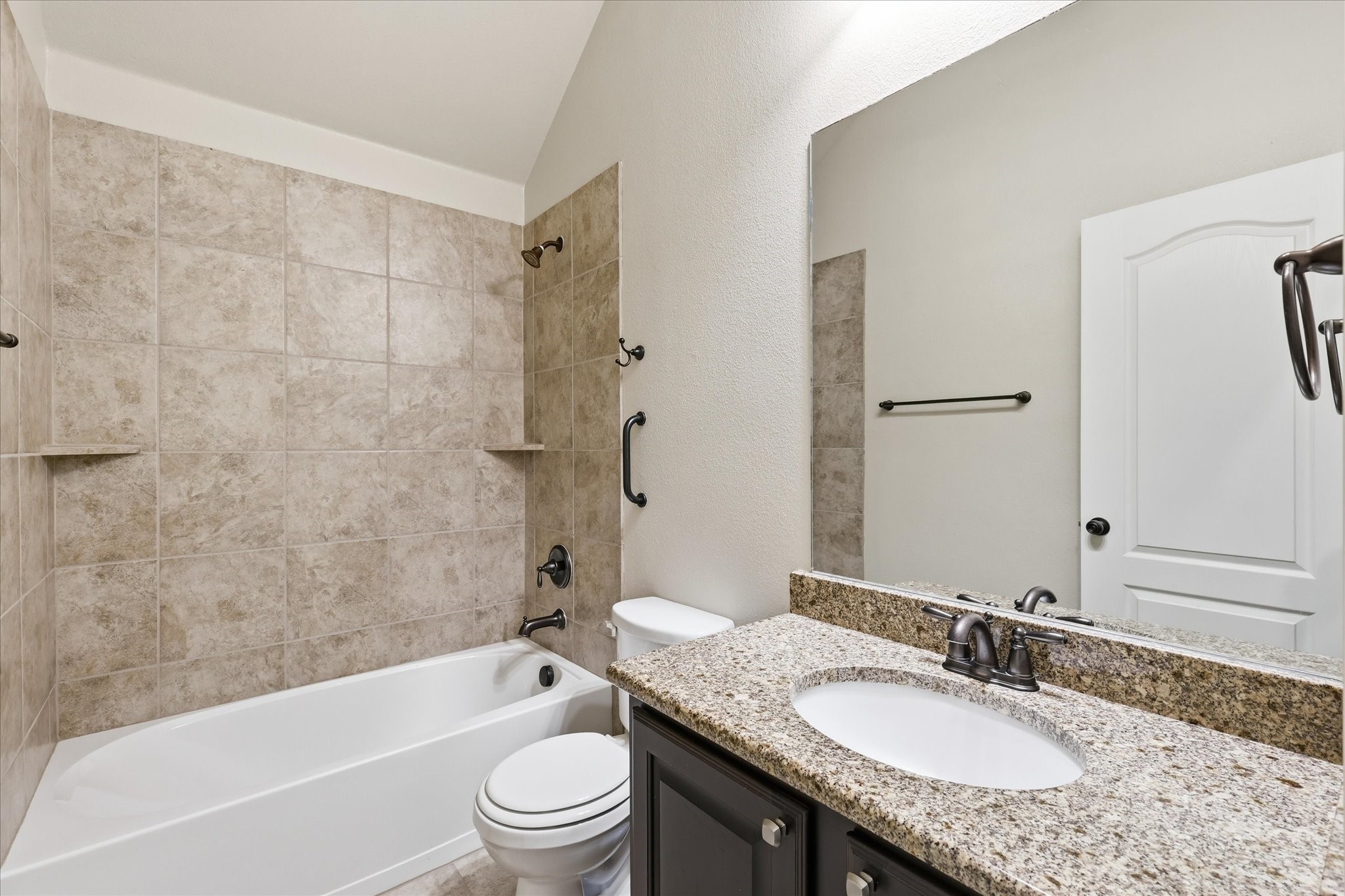 6108 Roaring Creek