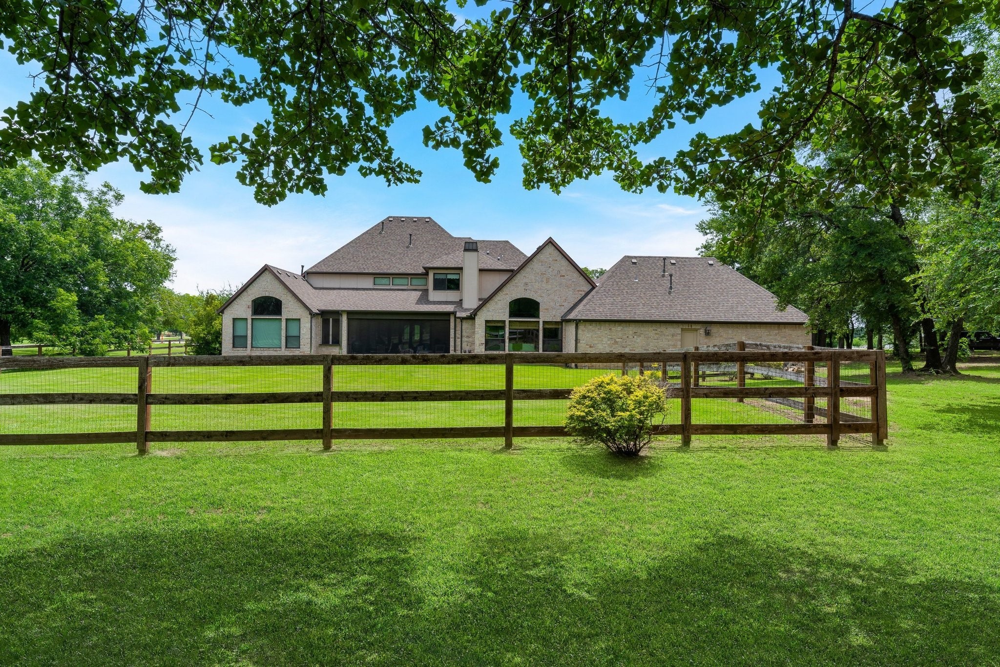 233 Hickory Ridge Court