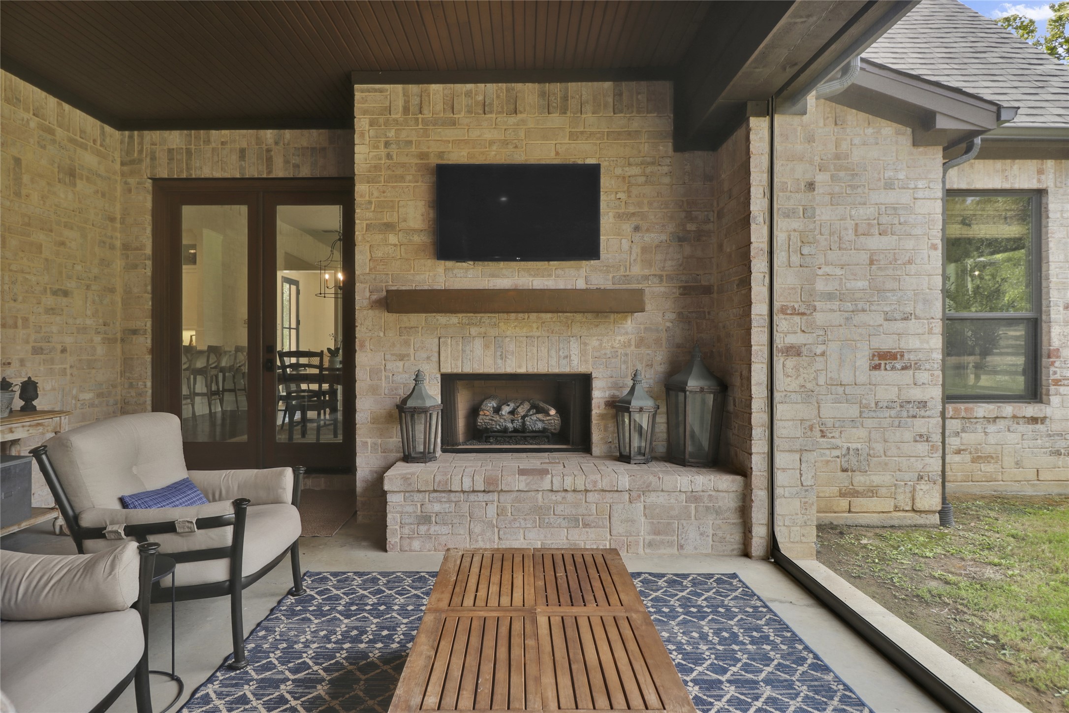 233 Hickory Ridge Court