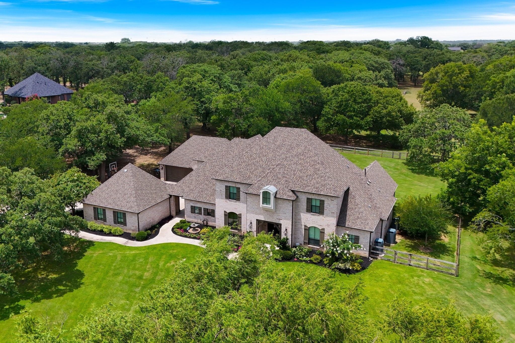 233 Hickory Ridge Court