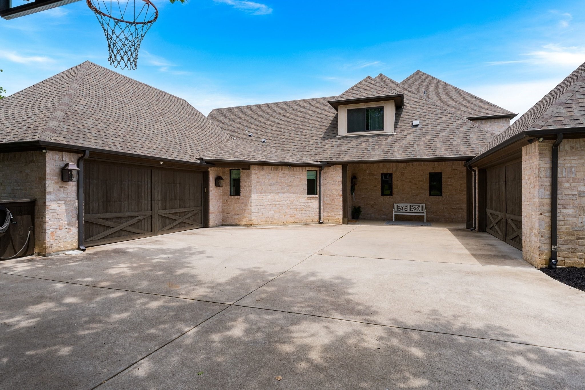 233 Hickory Ridge Court