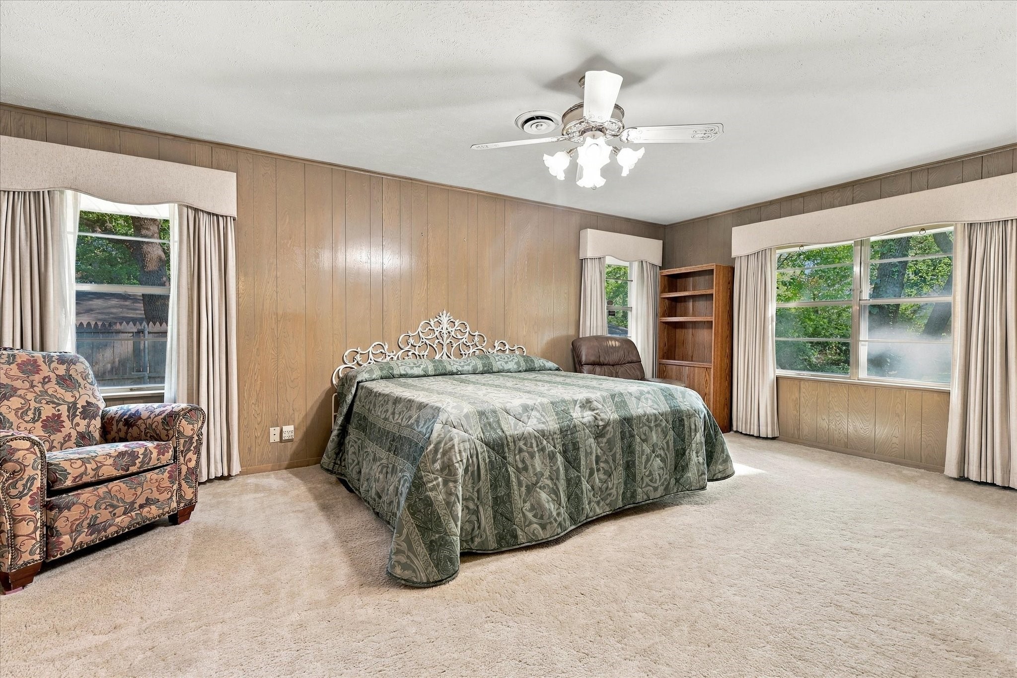 120 Friar Tuck Circle
