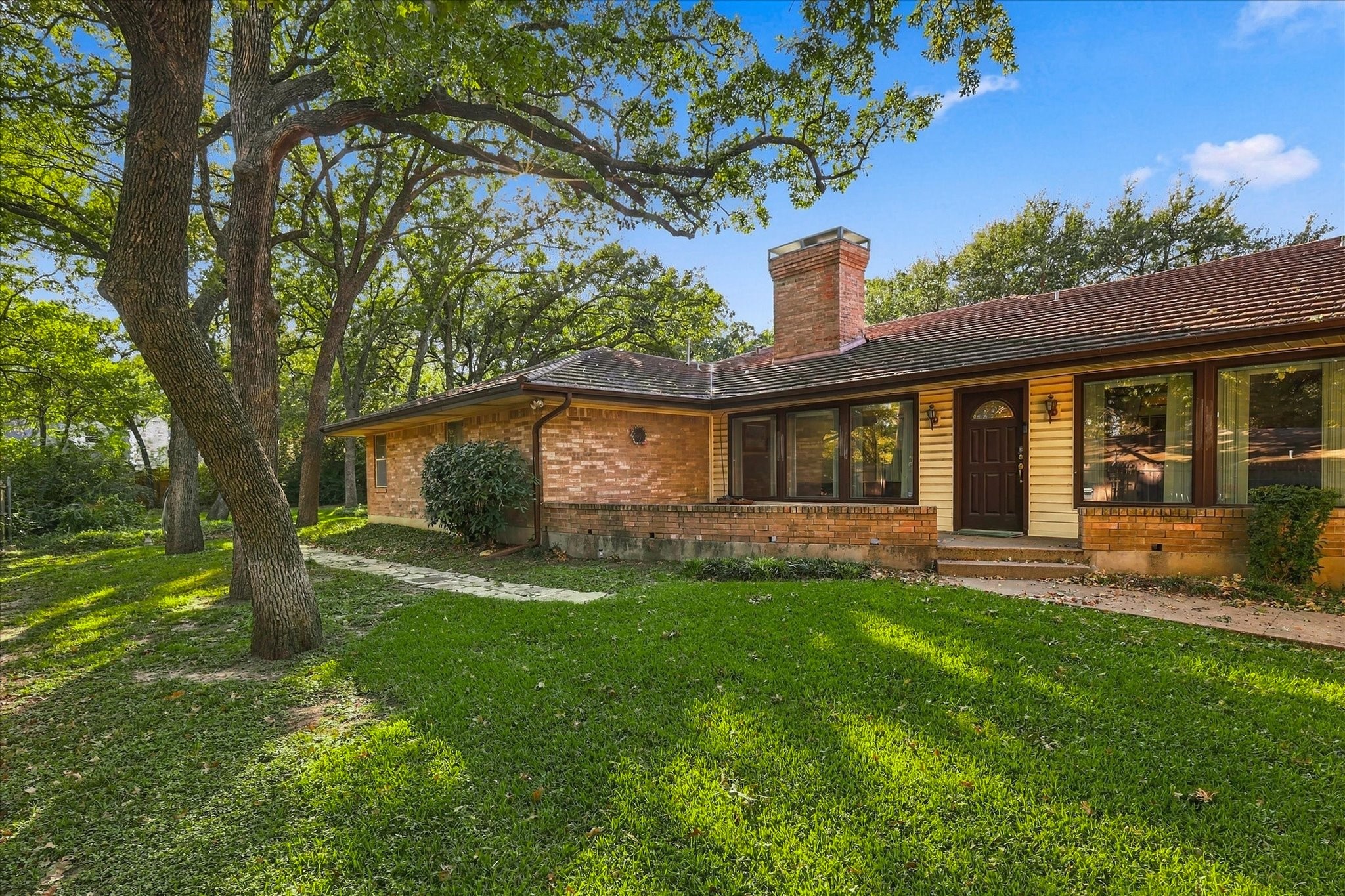 120 Friar Tuck Circle