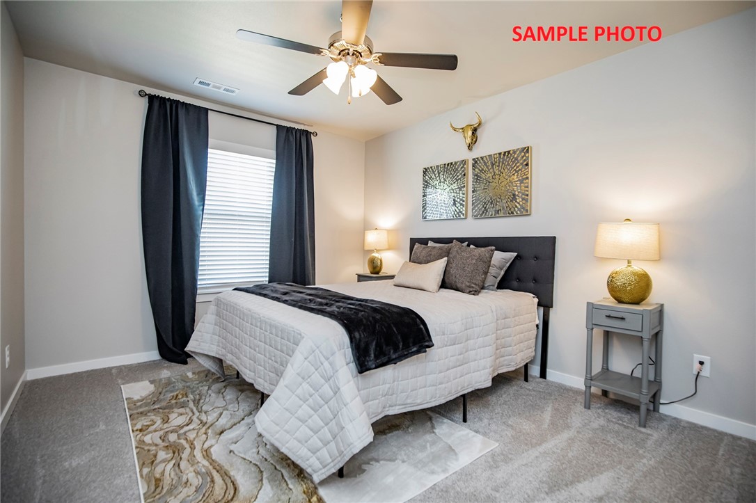 3809 SW Pecan Circle