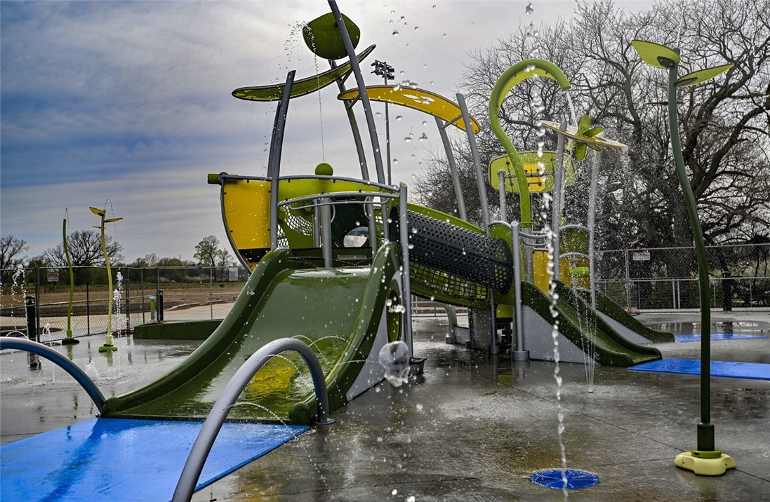 2204 SW Poppy Street