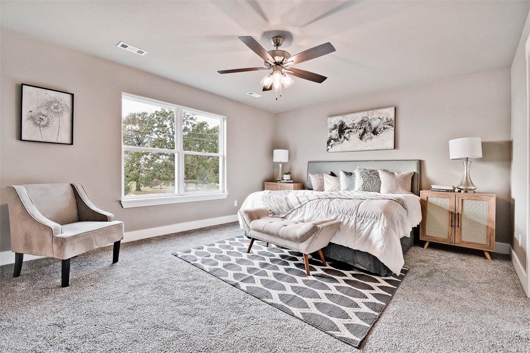 2204 SW Poppy Street