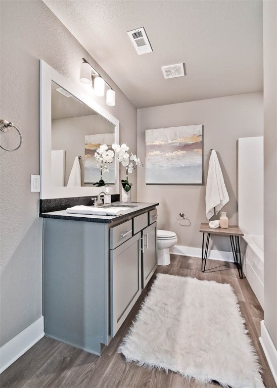 2204 SW Poppy Street