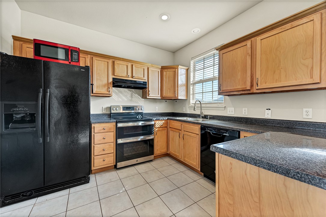 705 SW Summit Chase Road