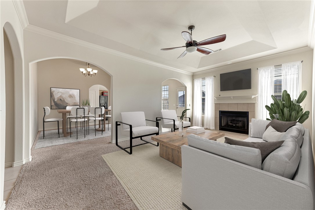 705 SW Summit Chase Road