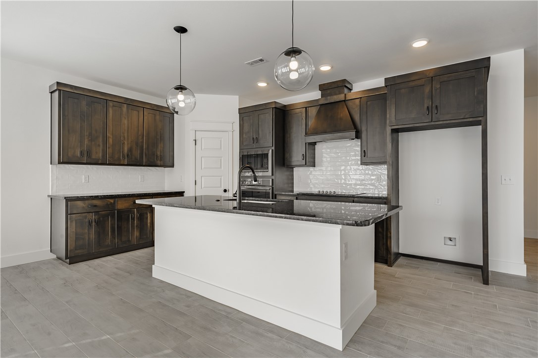 2071 Bluebonnet Lane