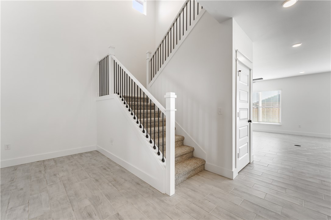2071 Bluebonnet Lane