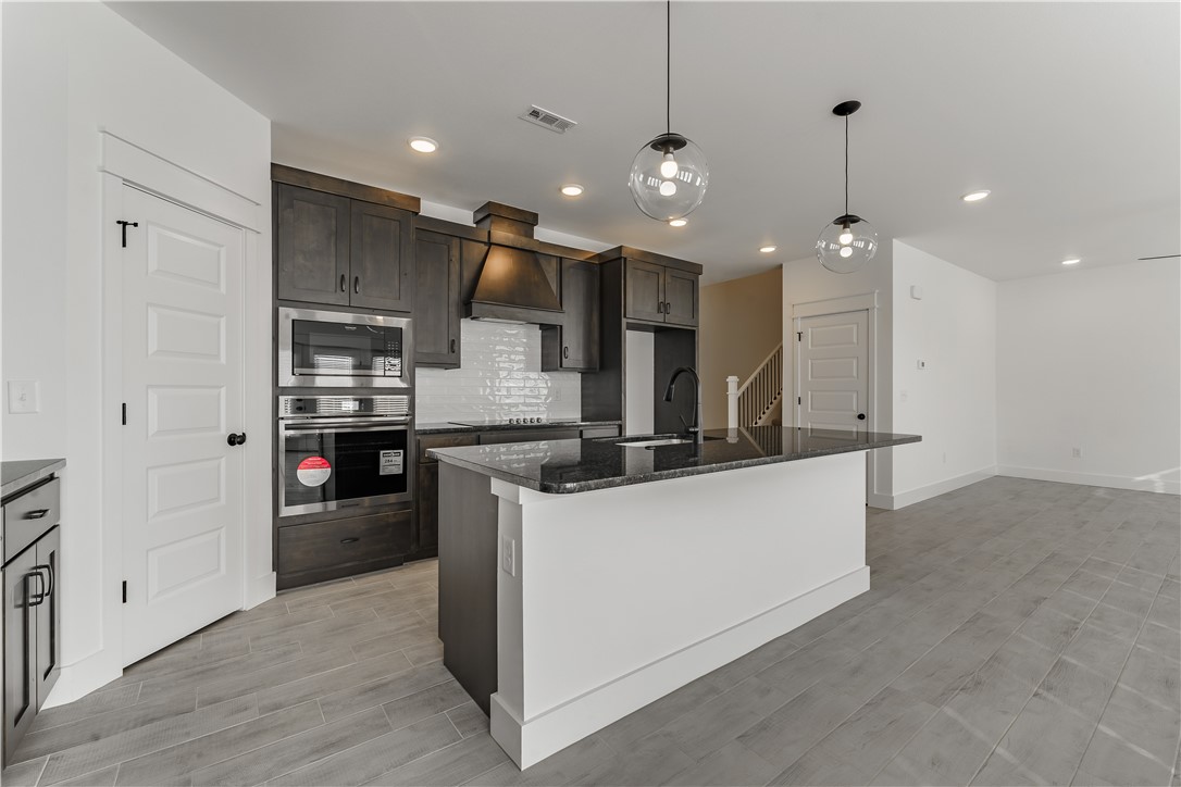 2071 Bluebonnet Lane