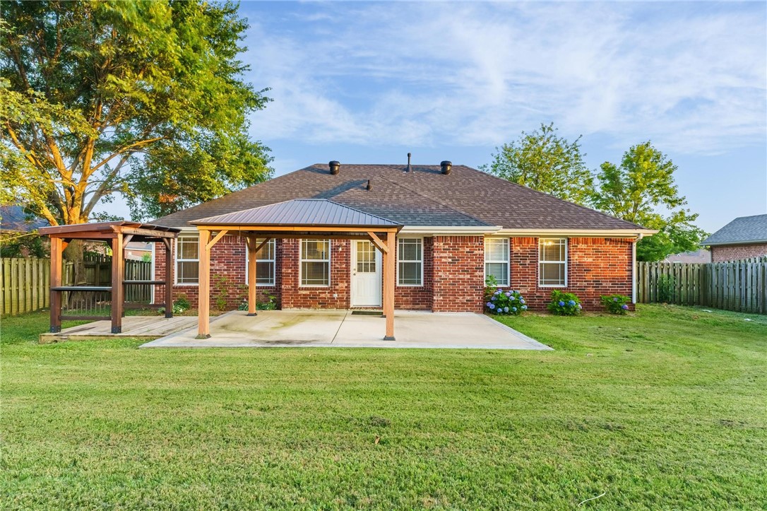 301 Halleck Coach Road