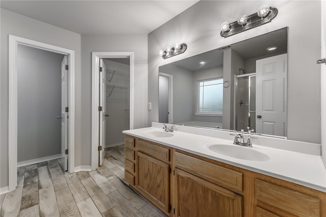 301 Halleck Coach Road