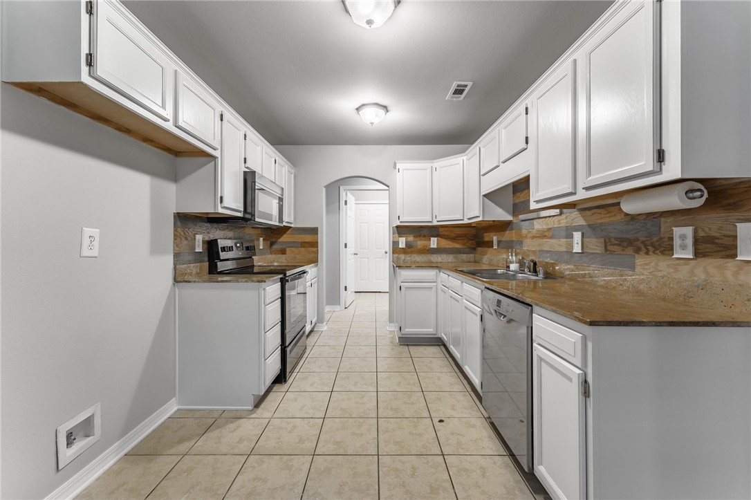 301 Halleck Coach Road