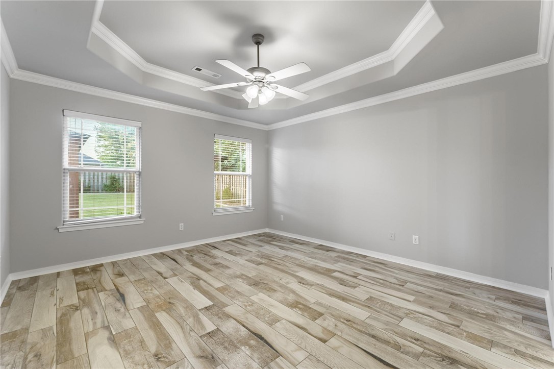 301 Halleck Coach Road