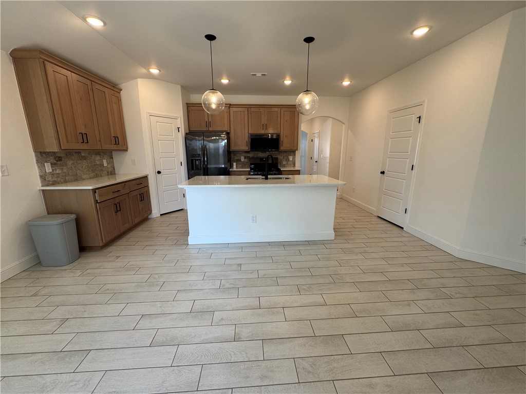 561 Stoneseed Street