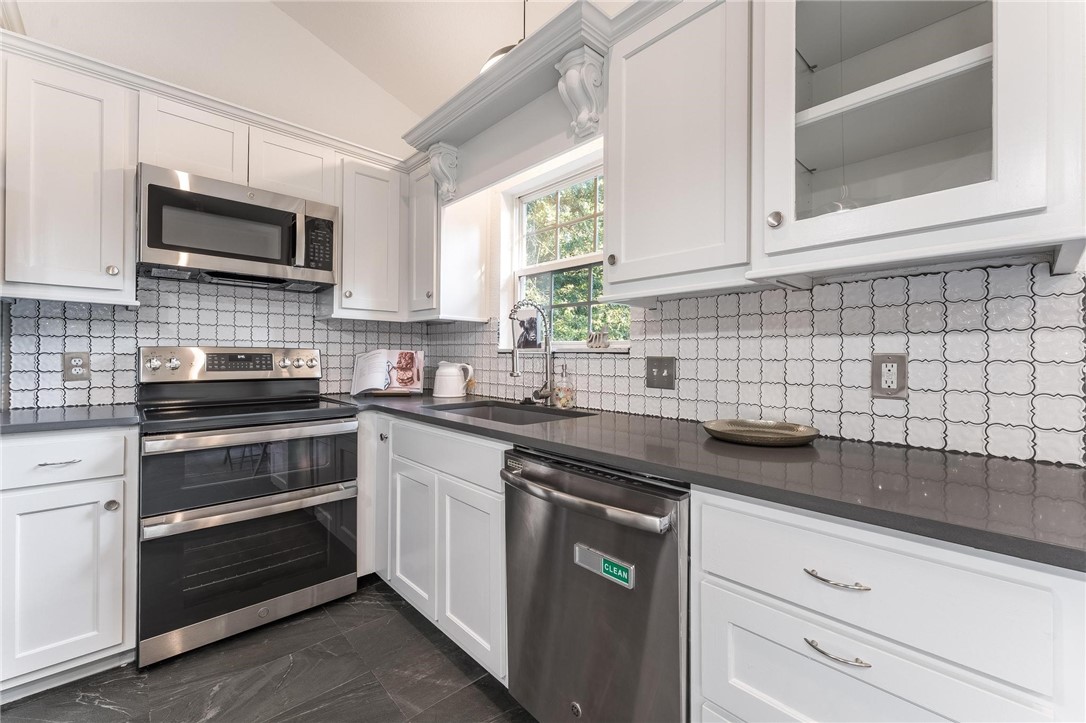 13449 Loma Linda Drive