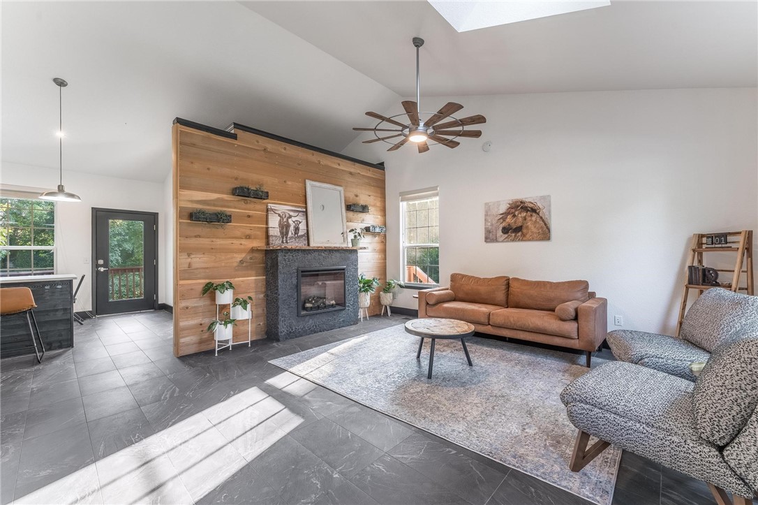 13449 Loma Linda Drive