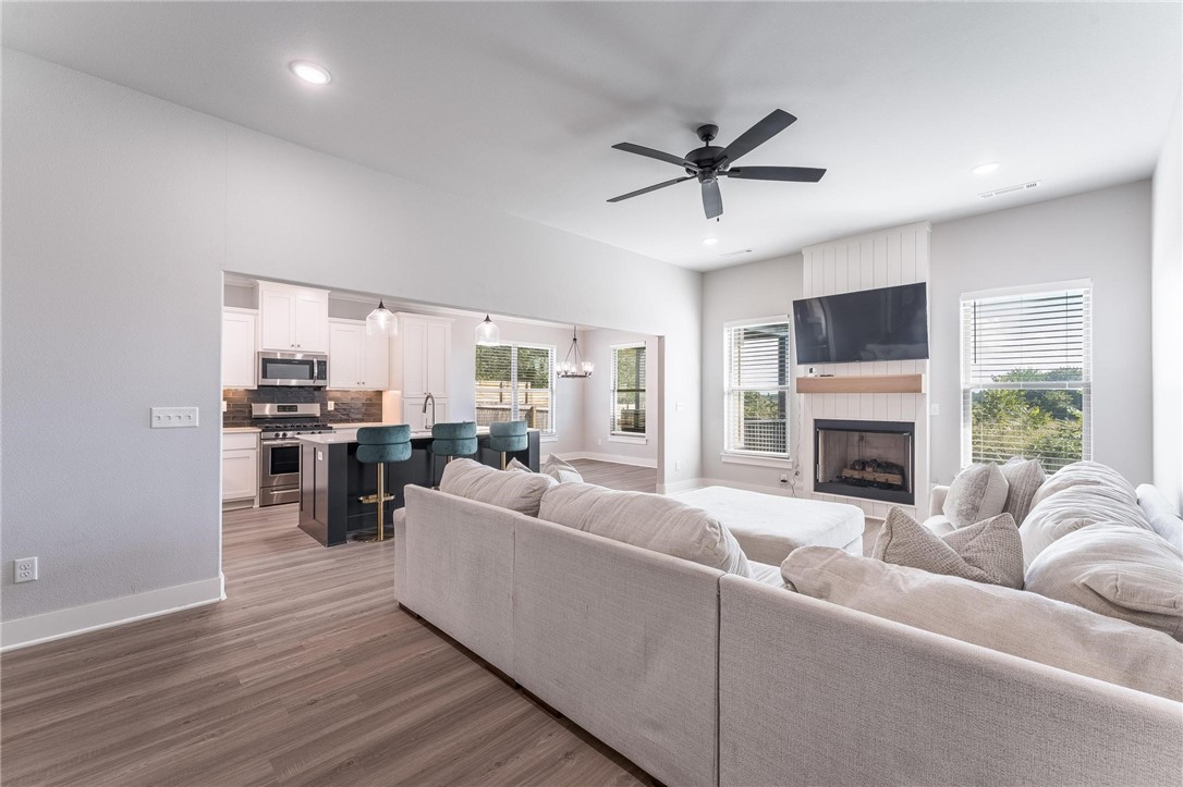 931 Moosehead Street