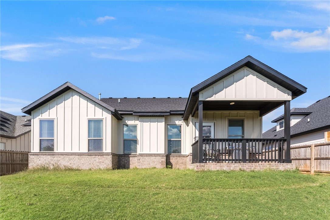 931 Moosehead Street