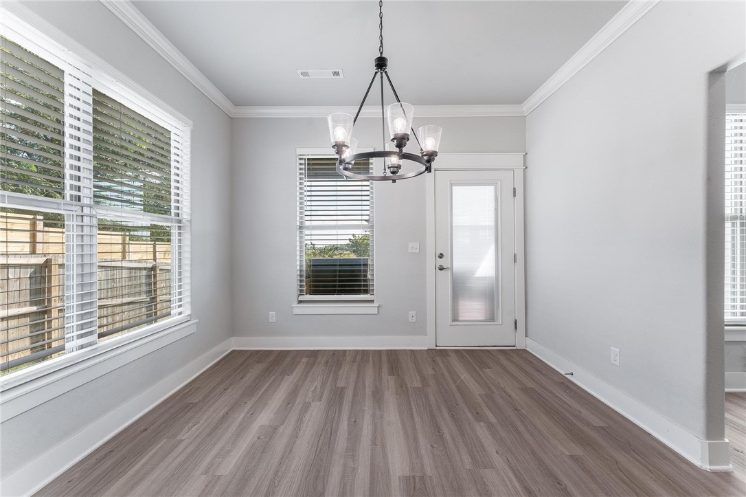 931 Moosehead Street