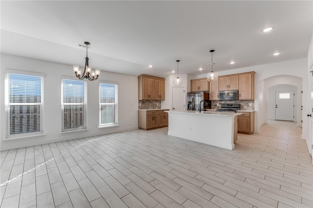 561 Stoneseed Street