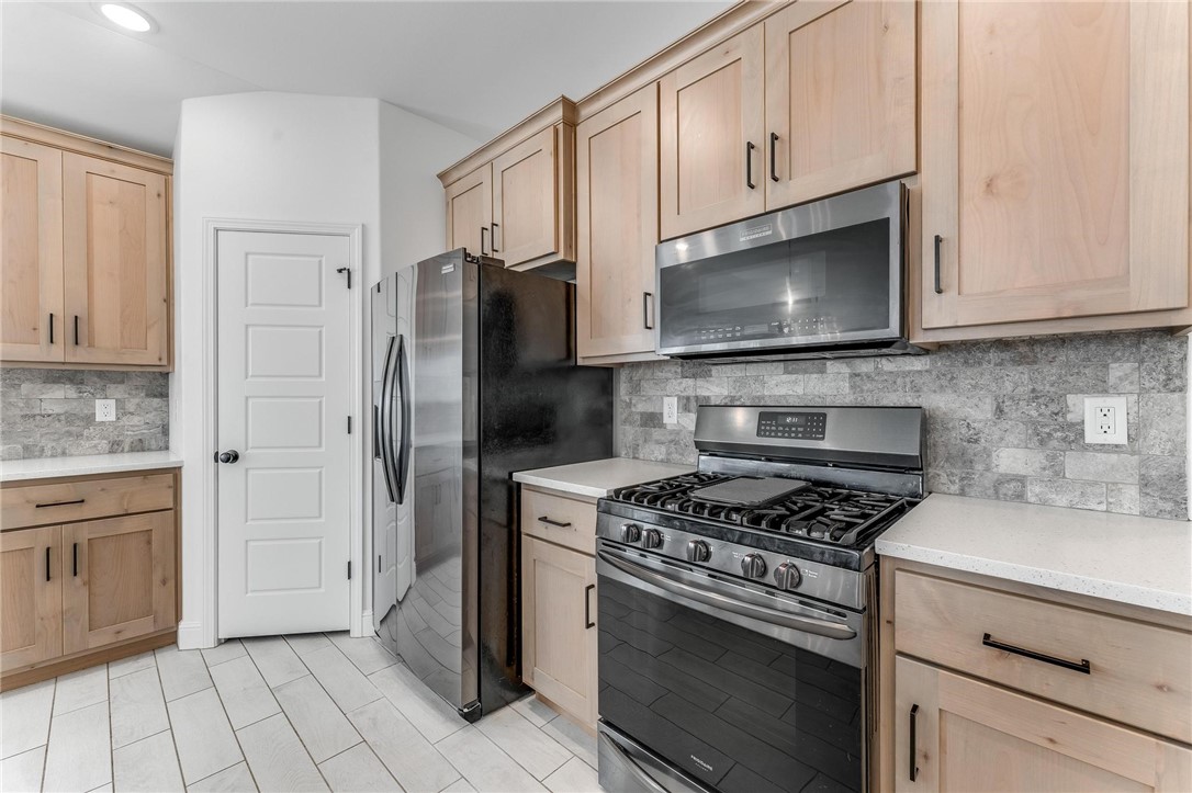 561 Stoneseed Street