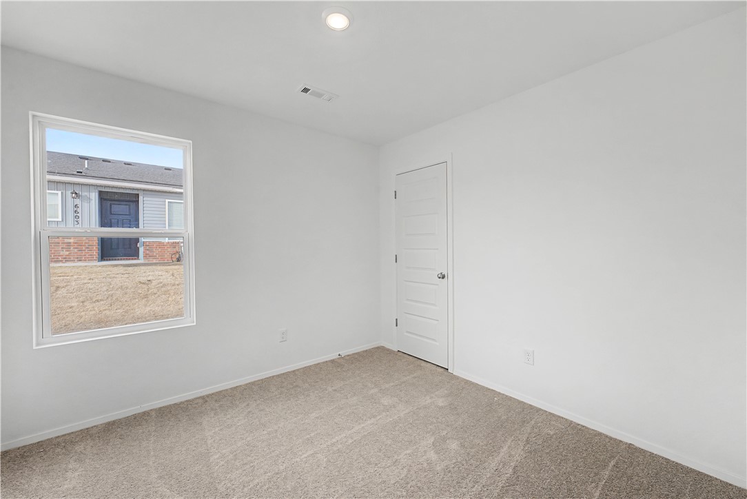 6605 SW Devotion Avenue