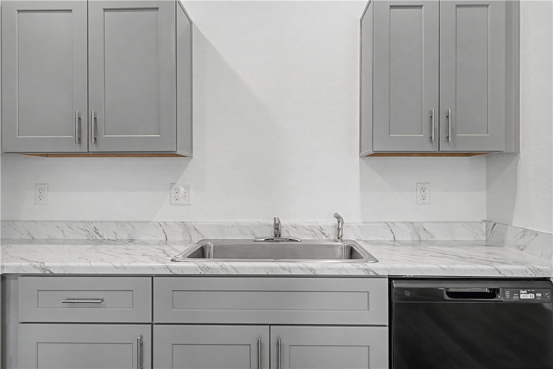 6605 SW Devotion Avenue