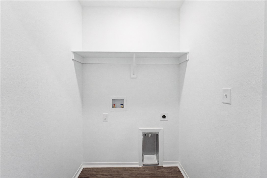 6607 SW Devotion Ave