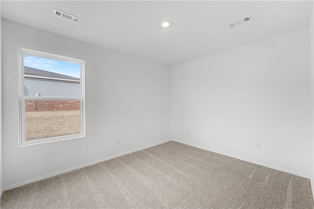 6607 SW Devotion Ave