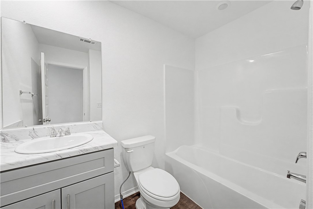 6607 SW Devotion Ave